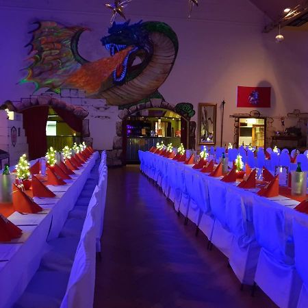 Pension Und Restaurant Die Burg Ehrenfriedersdorf المظهر الخارجي الصورة
