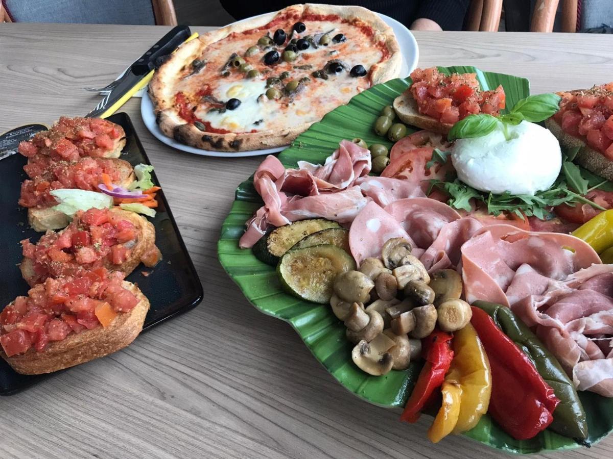 Pension Und Restaurant Die Burg Ehrenfriedersdorf المظهر الخارجي الصورة