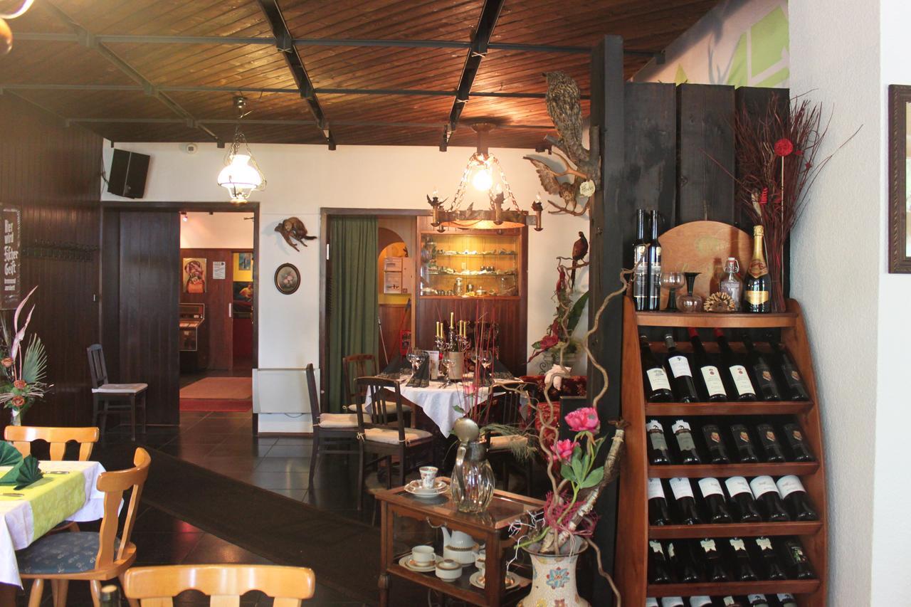 Pension Und Restaurant Die Burg Ehrenfriedersdorf المظهر الخارجي الصورة