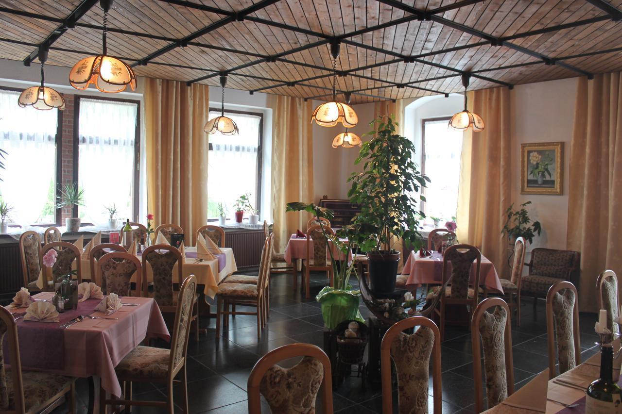 Pension Und Restaurant Die Burg Ehrenfriedersdorf المظهر الخارجي الصورة