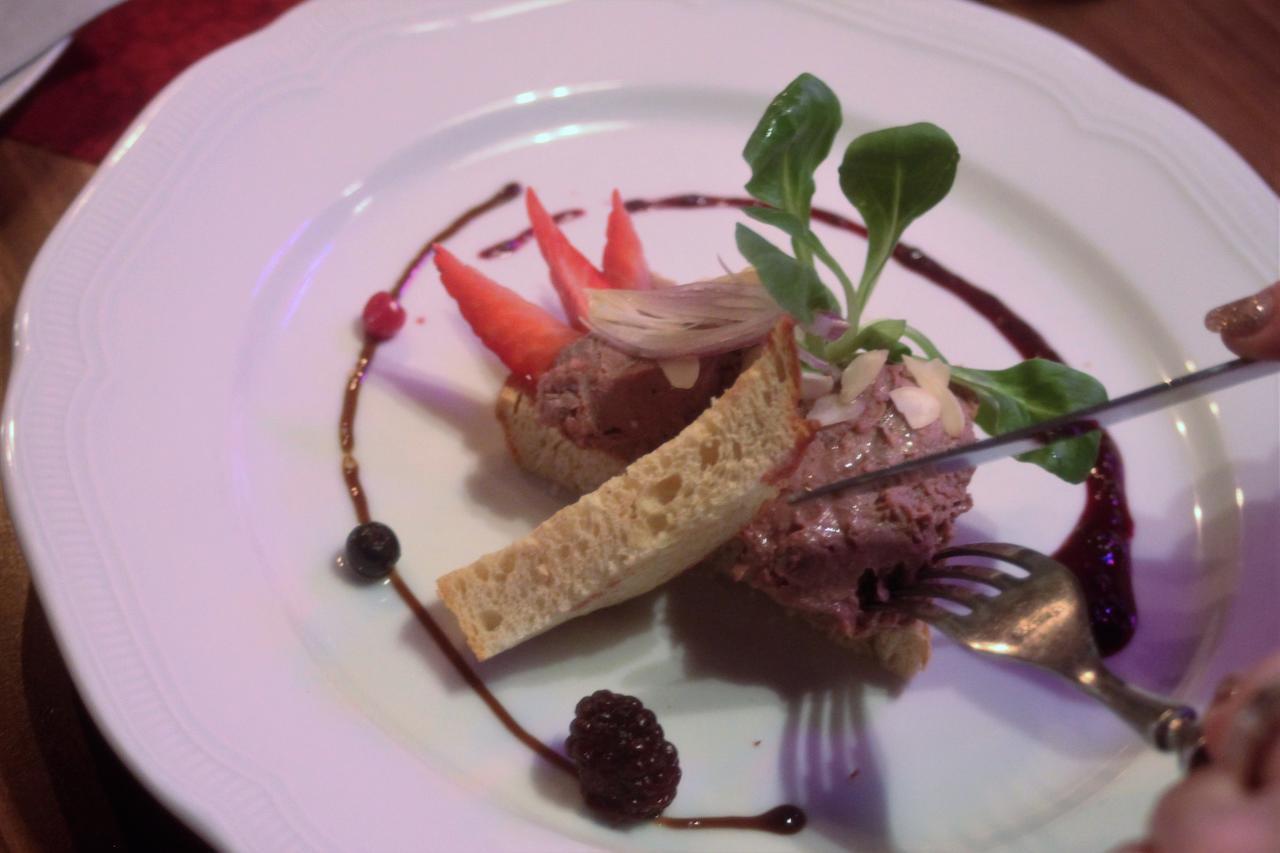 Pension Und Restaurant Die Burg Ehrenfriedersdorf المظهر الخارجي الصورة
