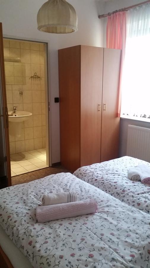 Pension Und Restaurant Die Burg Ehrenfriedersdorf المظهر الخارجي الصورة