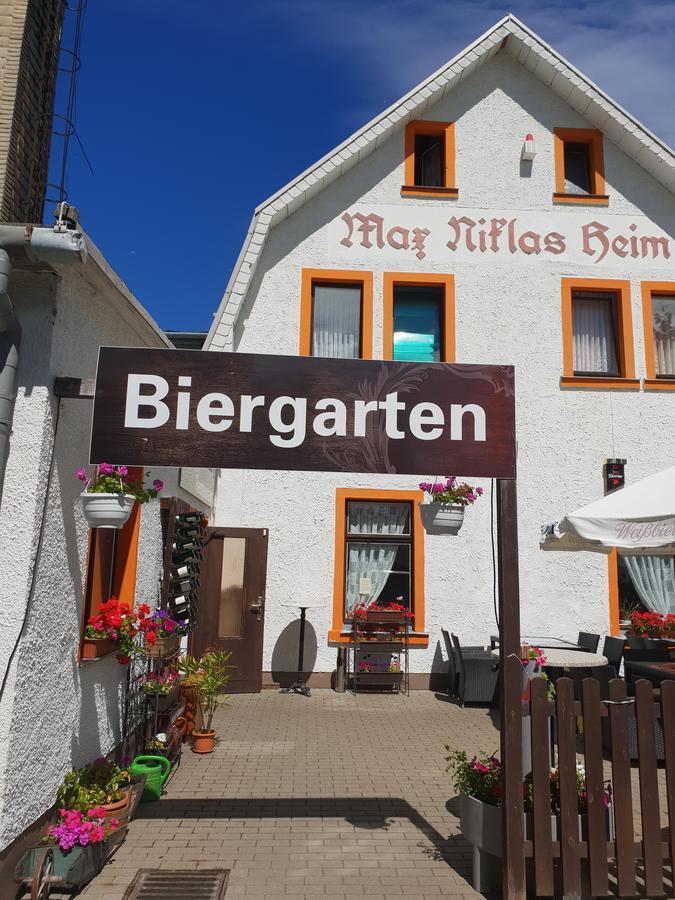 Pension Und Restaurant Die Burg Ehrenfriedersdorf المظهر الخارجي الصورة